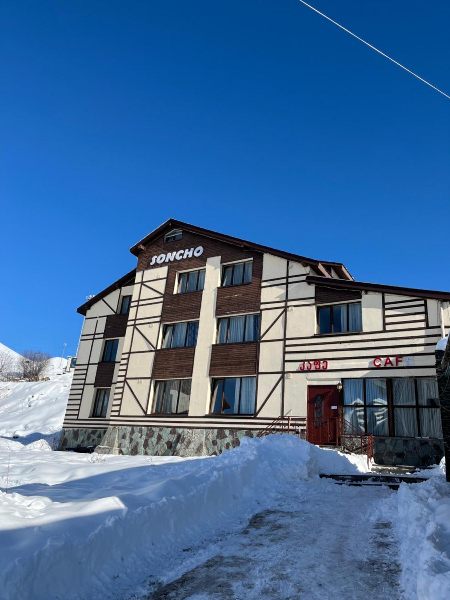Soncho Gudauri Hotell Exteriör bild